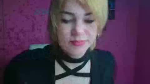 Snapshot of jennifer_cuttie chatting on 01-12-26, 06:18 Jennifer online show from 01-12-26, 06:18