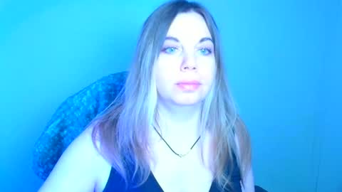 Jennifer online show from 02-12-26, 07:25