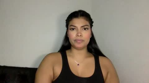 Snapshot of jennifer_oliveira chatting on 09-14-25, 05:06 Jenn 3 online show from 09-14-25, 05:06