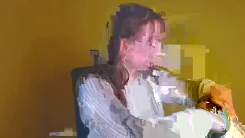 Jennifer online show from 02-11-25, 06:30