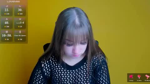 Jennifer online show from 10-06-25, 05:38