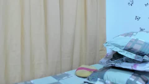 jenniferloveyou online show from 01-11-26, 09:42