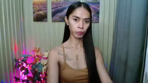 Snapshot of jenny20_xxx chatting on 10-09-25, 01:58 PRETTY JENNY online show from 10-09-25, 01:58