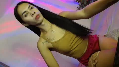 PRETTY JENNY online show from 12-17-25, 09:32
