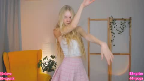 Jenny  online show from 12-05-24, 06:33