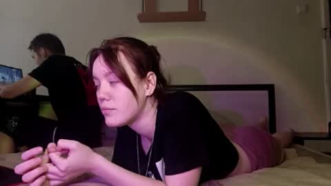 jenny_couple online show from 11-21-25, 10:03