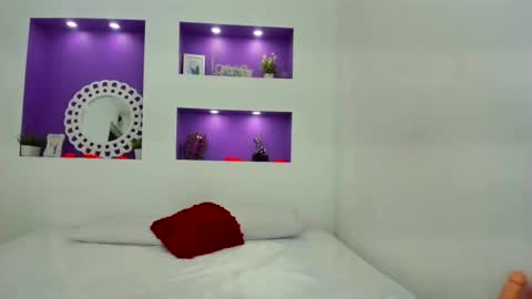 Snapshot of jenny_towers chatting on 11-30-25, 06:56 jenny_towers online show from 11-30-25, 06:56