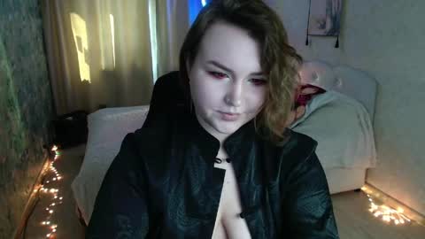 Jenny online show from 04-11-26, 07:45