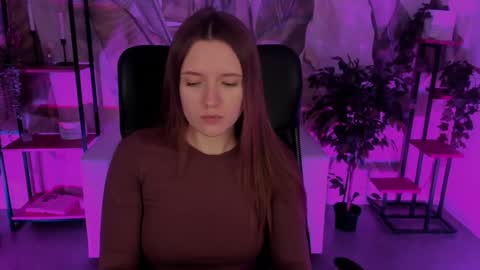 Snapshot of jennydens chatting on 12-18-24, 05:37 Jenny NO Nude online show from 12-18-24, 05:37