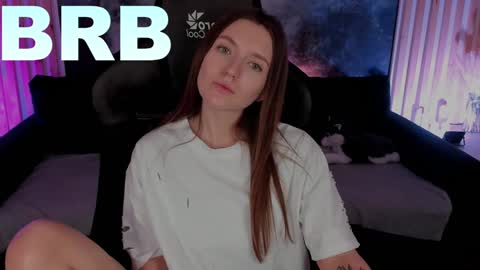 Snapshot of jennydens chatting on 01-06-25, 01:09 Jenny NO Nude online show from 01-06-25, 01:09