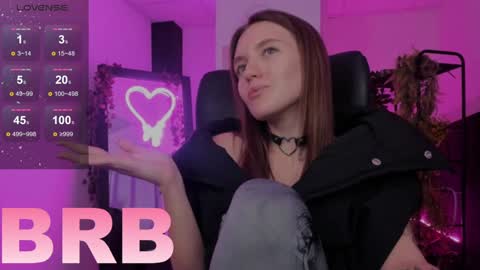 Snapshot of jennydens chatting on 01-15-25, 08:30 Jenny NO Nude online show from 01-15-25, 08:30