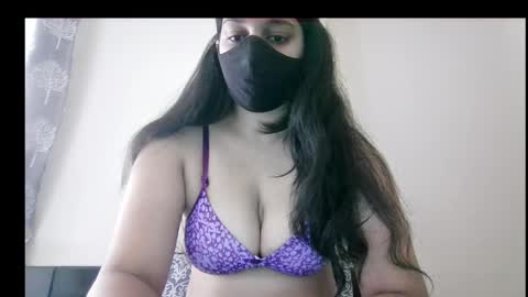 Jenny online show from 03-25-26, 04:07