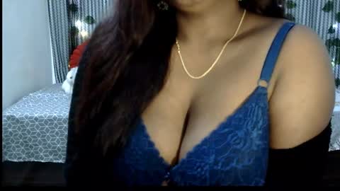 jenny online show from 01-08-25, 03:07