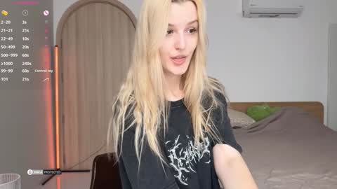 Jen  online show from 01-18-25, 08:20