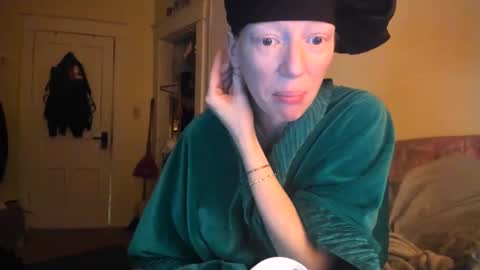 Jenn -  come to my onlyfans online show from 11-28-25, 03:58