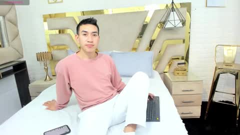 Matias Jeong  online show from 12-18-25, 07:42