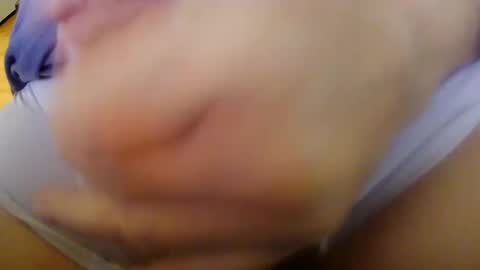 Snapshot of jepn1112 chatting on 12-28-24, 02:54 JoeEBear online show from 12-28-24, 02:54