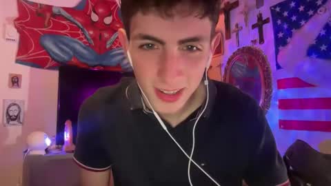 Snapshot of jeremy_angel chatting on 10-02-25, 11:34 Angel online show from 10-02-25, 11:34