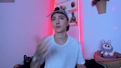 jero independent model online show from 10-29-25, 04:59