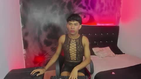 Snapshot of jero_tease_s7s chatting on 02-03-26, 06:57 Jeronimo online show from 02-03-26, 06:57