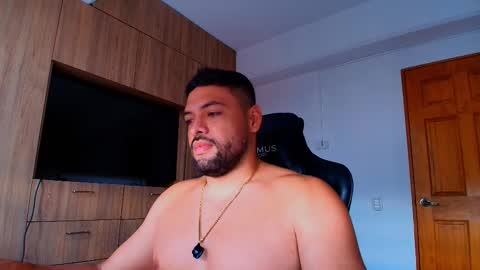 Snapshot of jerome3773 chatting on 11-25-25, 09:37 jerome3773 online show from 11-25-25, 09:37