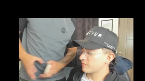 jeroo__ online show from 12-17-25, 05:02