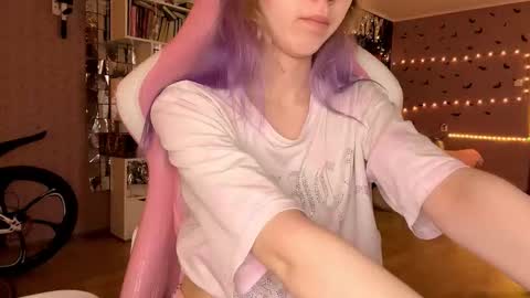 jerrienyhan online show from 02-11-26, 01:27