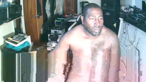 Snapshot of jerry0827 chatting on 09-29-25, 09:47 jerry johnson online show from 09-29-25, 09:47