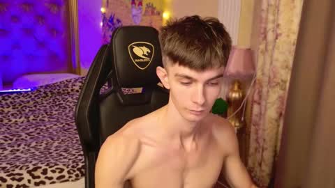 Jerry  online show from 11-19-25, 06:24