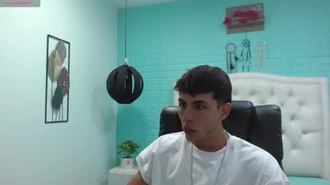 Snapshot of jerrycurb chatting on 01-18-25, 06:53 lupo online show from 01-18-25, 06:53