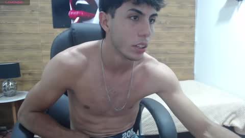 Snapshot of jerrycurb chatting on 02-22-25, 07:03 lupo online show from 02-22-25, 07:03