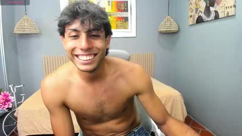 Snapshot of jerrycurb chatting on 09-10-25, 07:36 lupo online show from 09-10-25, 07:36