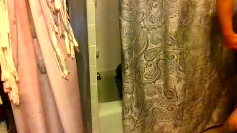 JerzeyMike online show from 10-18-25, 08:59