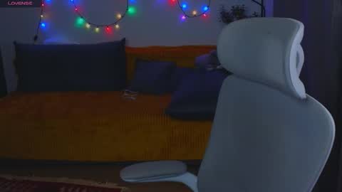  JessieVibes online show from 11-10-25, 12:37