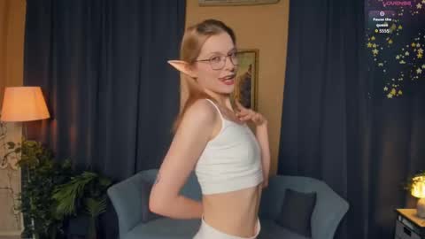 Snapshot of jessdail chatting on 11-05-25, 12:05 Jess online show from 11-05-25, 12:05