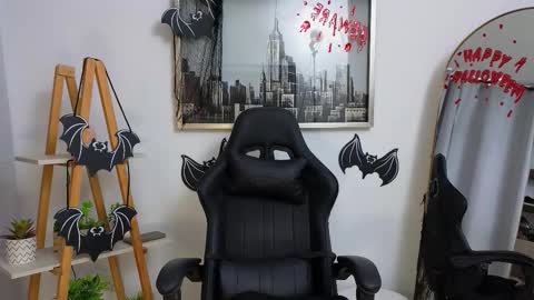 bella  adams online show from 10-23-25, 02:16