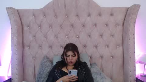 Jessica  online show from 01-03-25, 02:30