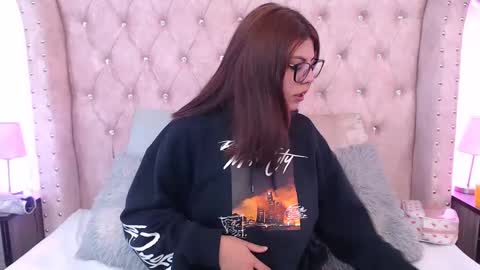 Jessica  online show from 01-28-25, 06:49