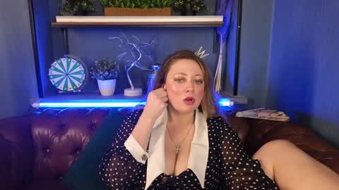 Snapshot of jessica_foxie chatting on 01-04-25, 03:39 Jessica online show from 01-04-25, 03:39