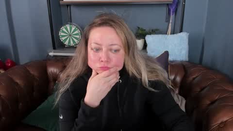 Snapshot of jessica_foxie chatting on 01-07-25, 11:48 Jessica online show from 01-07-25, 11:48