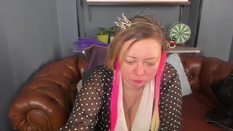 Snapshot of jessica_foxie chatting on 01-09-25, 11:14 Jessica online show from 01-09-25, 11:14
