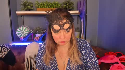 Snapshot of jessica_foxie chatting on 01-24-25, 11:48 Jessica online show from 01-24-25, 11:48