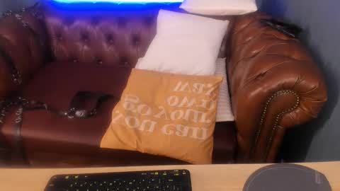 Snapshot of jessica_foxie chatting on 02-18-25, 02:59 Jessica online show from 02-18-25, 02:59