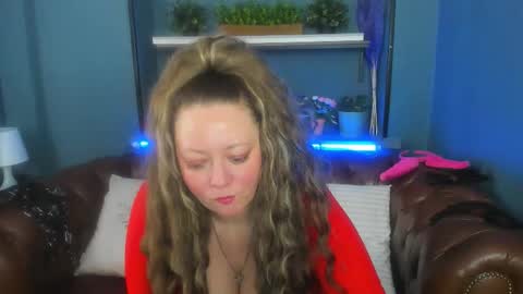 Snapshot of jessica_foxie chatting on 02-20-25, 11:42 Jessica online show from 02-20-25, 11:42