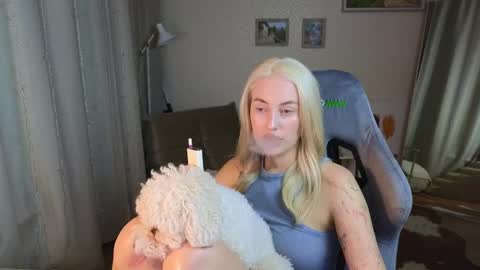 Jessy online show from 02-14-25, 04:52