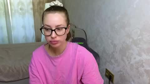 Jessy online show from 09-11-25, 07:19