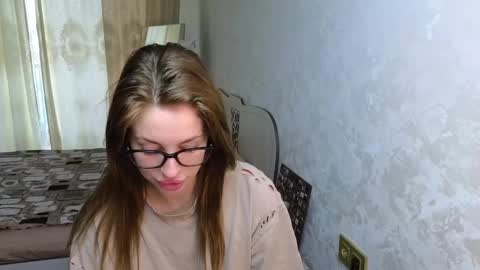 Jessy online show from 09-17-25, 06:26