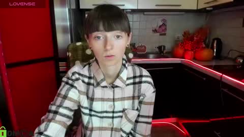 jessicaforris online show from 10-06-25, 06:55