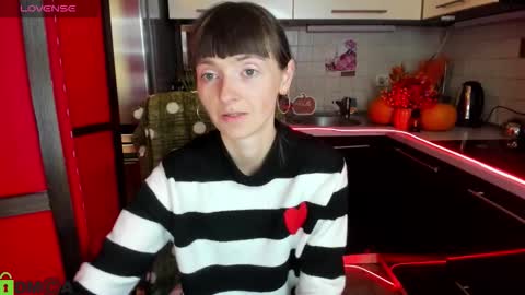 jessicaforris online show from 10-13-25, 06:57