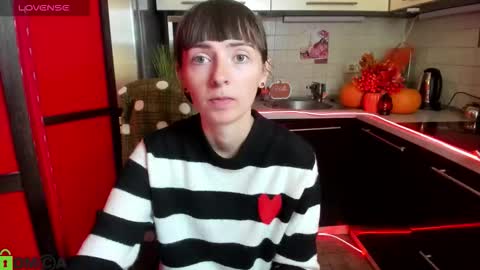 jessicaforris online show from 10-16-25, 07:09